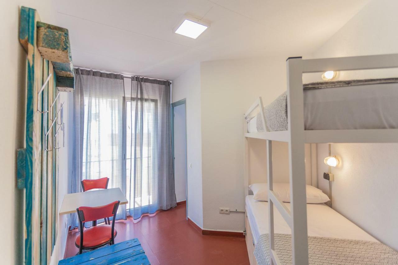 Loft Apart&hostal Hostel Lloret de Mar